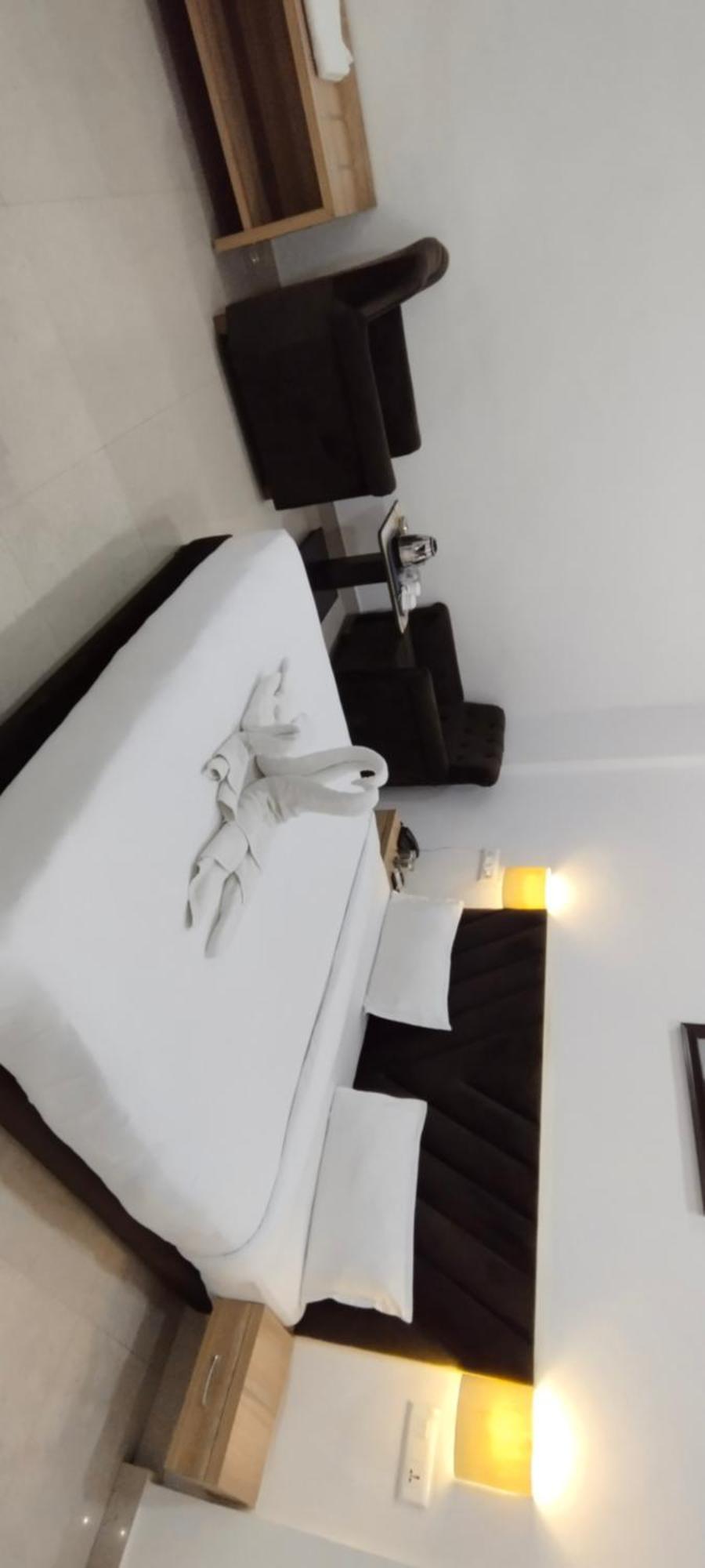 Hotel Lakeview By Bookingcare Chhatarpur Dış mekan fotoğraf